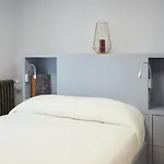Hotel Le Petit Duquesne